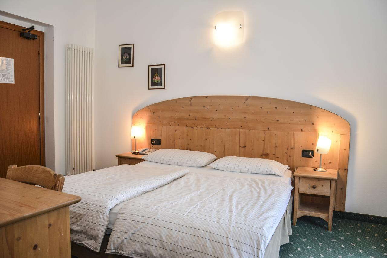 Albergo Мецолаго Екстериор снимка